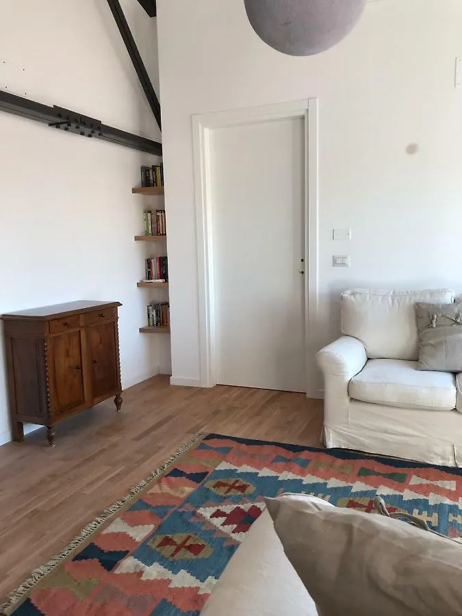 Cinema House Apartments أوربيتيلو بيت ضيافة