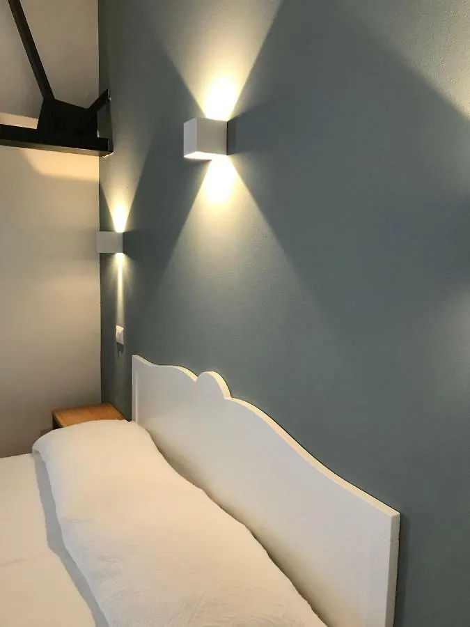 Pensión Cinema House Apartments Orbetello